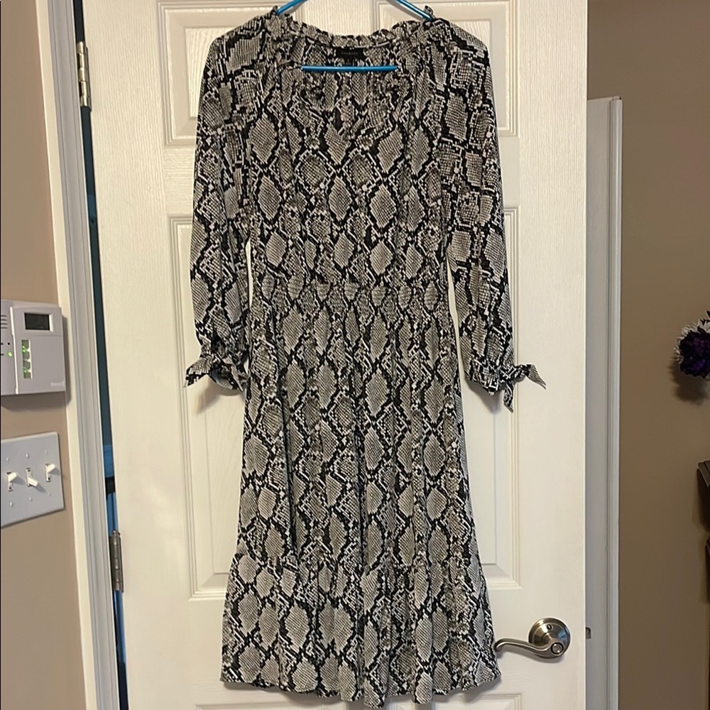 Talbots Black and Gray Snake Print Long Sleeve Dress
